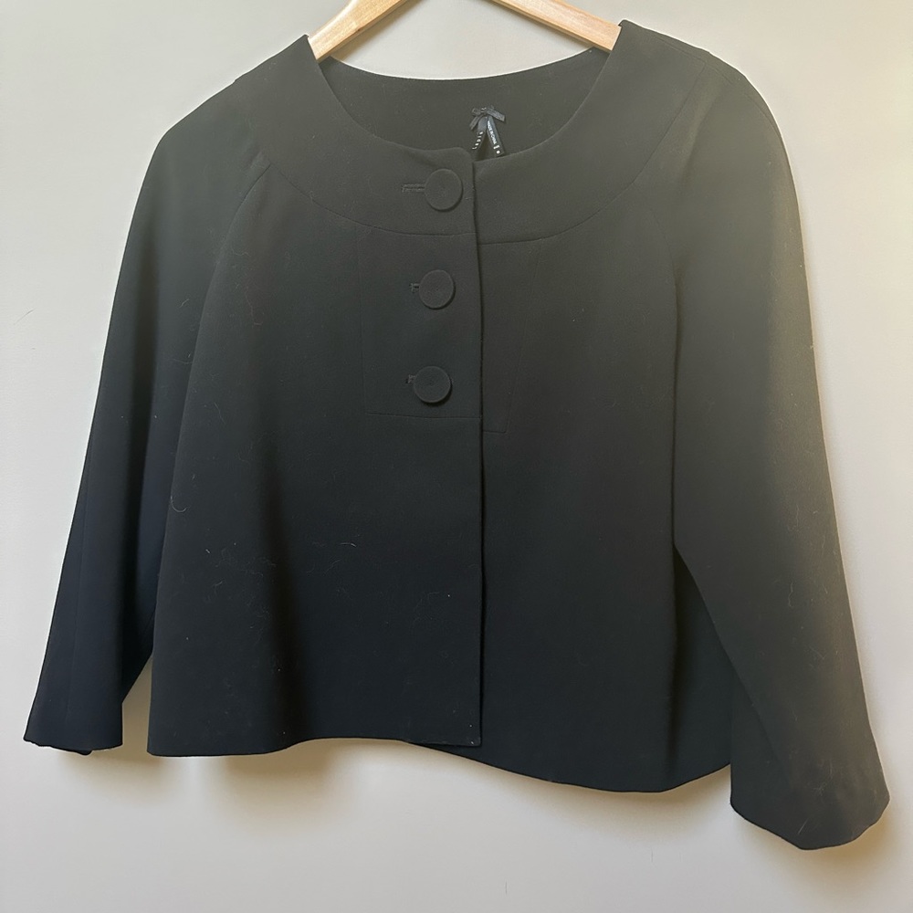 Black Crepe Swing Jacket with Bracelet Length Sleeve - Picture 1 of 4